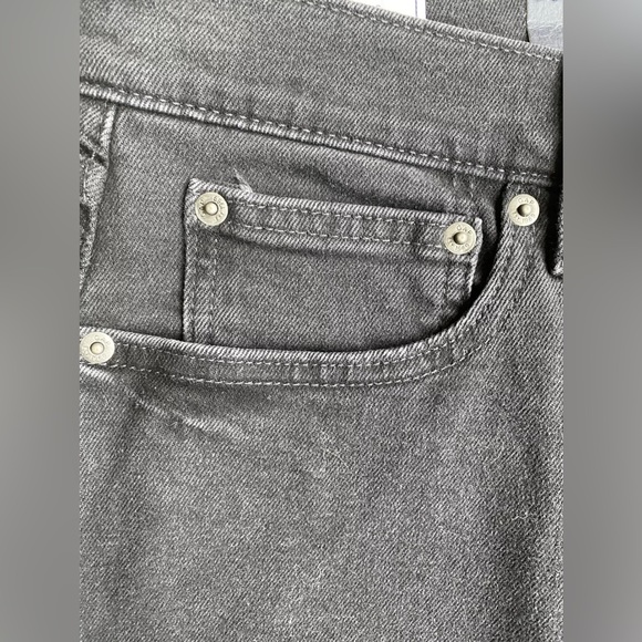 GAP Women's high rise flare stretch black denim jeans Size 32/14 Short NEW - Picture 4 of 7